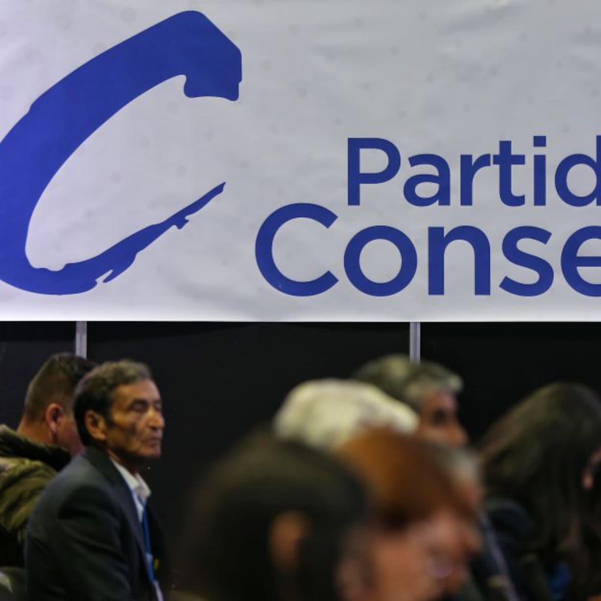 “No hay garantías”: conservadores protestan por trámite de reforma pensional
