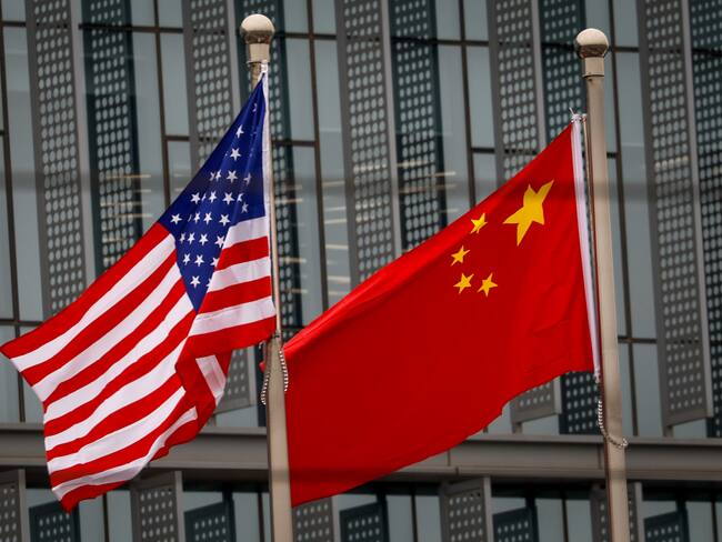 Es imposible que la economía estadounidense se separe de China: William Reinsch