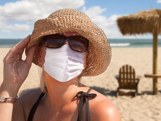 Tras la nueva fase de aislamiento selectivo, el Ministerio de Salud estableció el protocolo de bioseguridad para playas. Foto: Getty Images / FEVERPITCHED