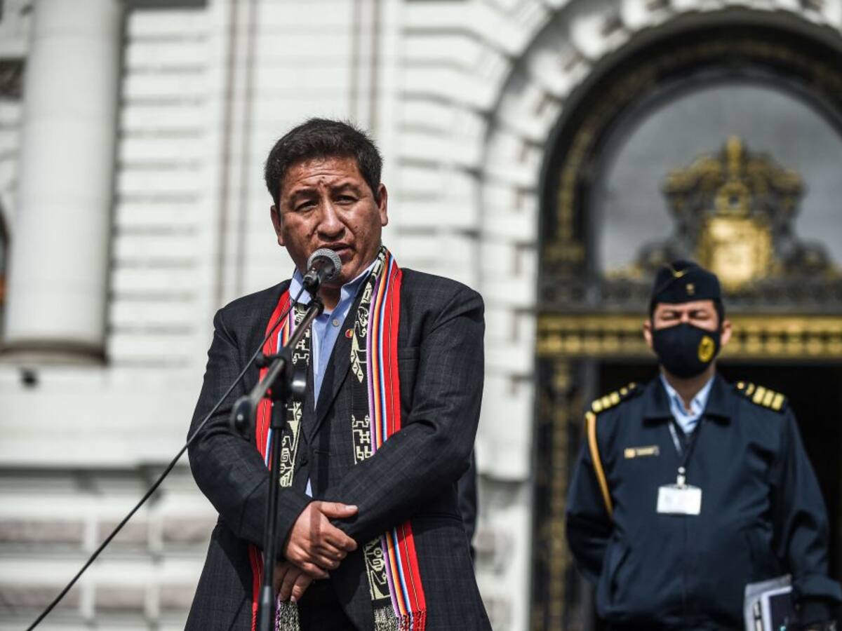 Castillo probablemente fue obligado a cerrar el Congreso de Perú: Guido Bellido