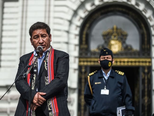 Pedro Castillo probablemente fue obligado a cerrar el Congreso de Perú: Guido Bellid