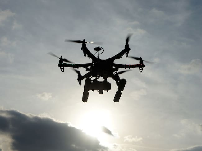 Requisito para volar drones en Colombia es imposible de cumplir, según denunciante