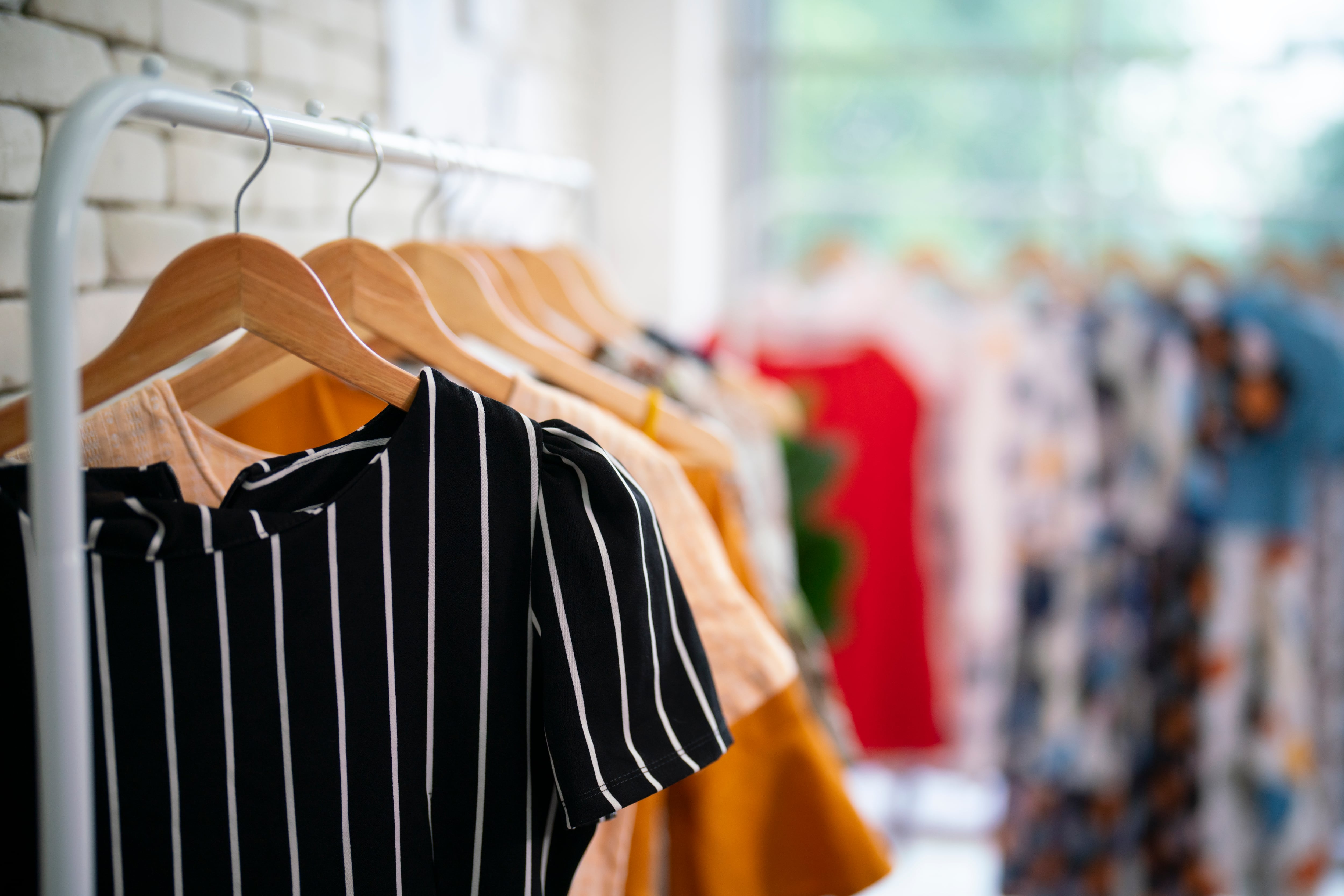 Imagen de referencia de ropa infantil. Foto: Getty Images.
