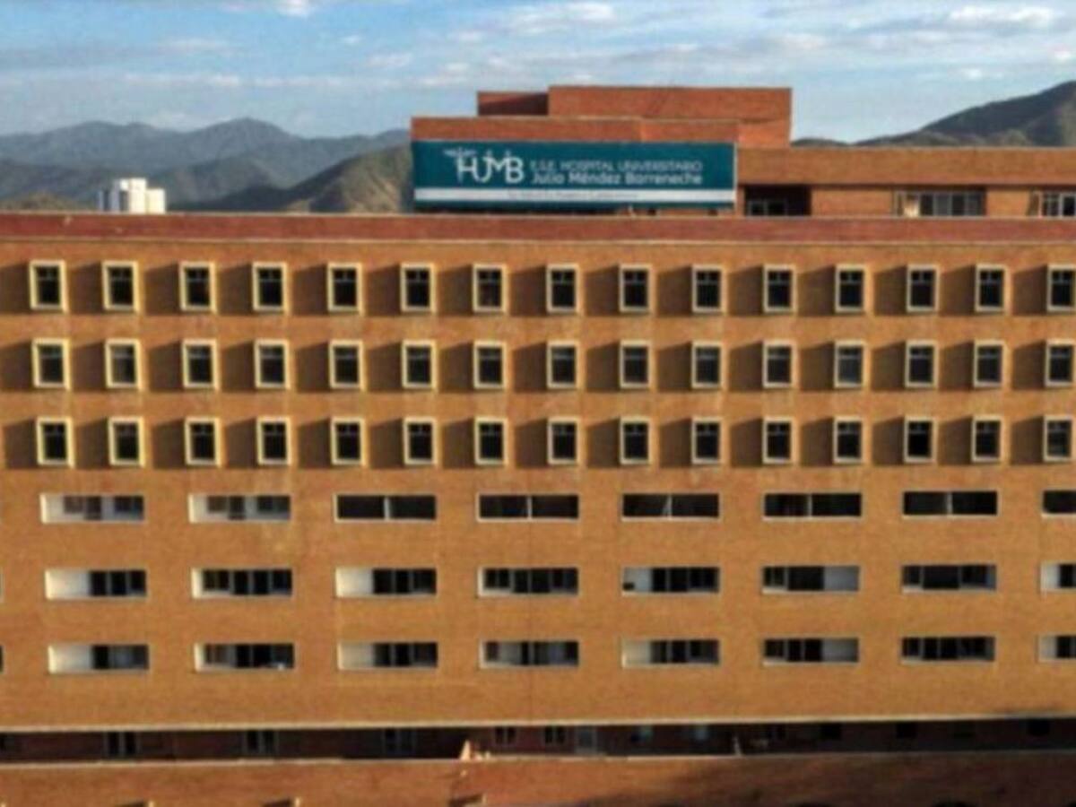 Siete personas lesionadas tras caída de un ascensor en hospital de Santa Marta