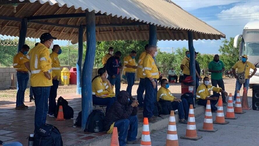 Mintrabajo confirmó que ya inició el acompañamiento desde su parte a la situación esperando ayudar a dirimir las diferencias entre trabajadores y empresa. Foto: Facebook: Sintracarbon