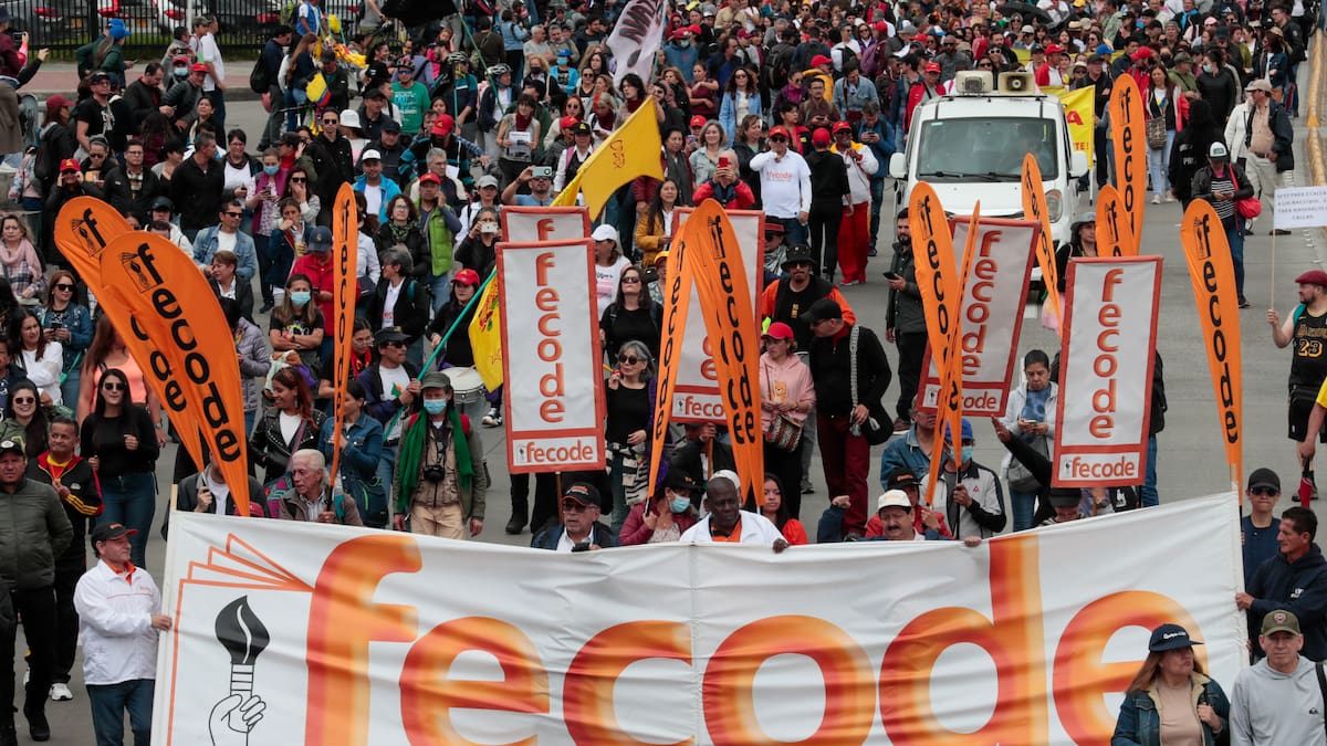 Maestros piden estabilizar el modelo de salud del magisterio antes del 31 de julio