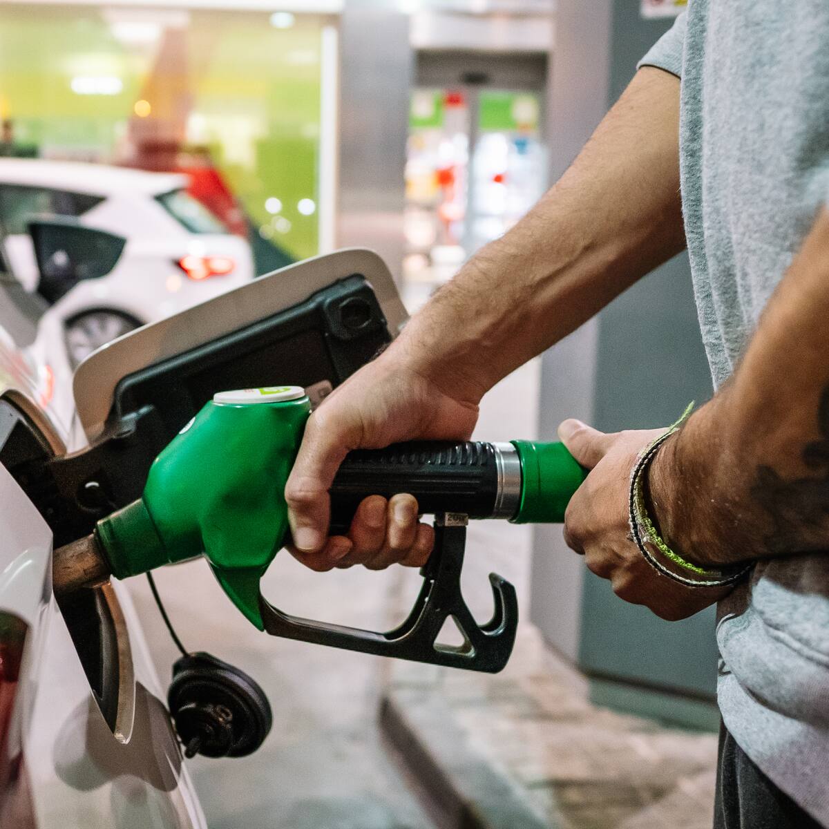 Precio de gasolina podría aumentar $2.500 más en los próximos 6 meses: Fedesarrollo