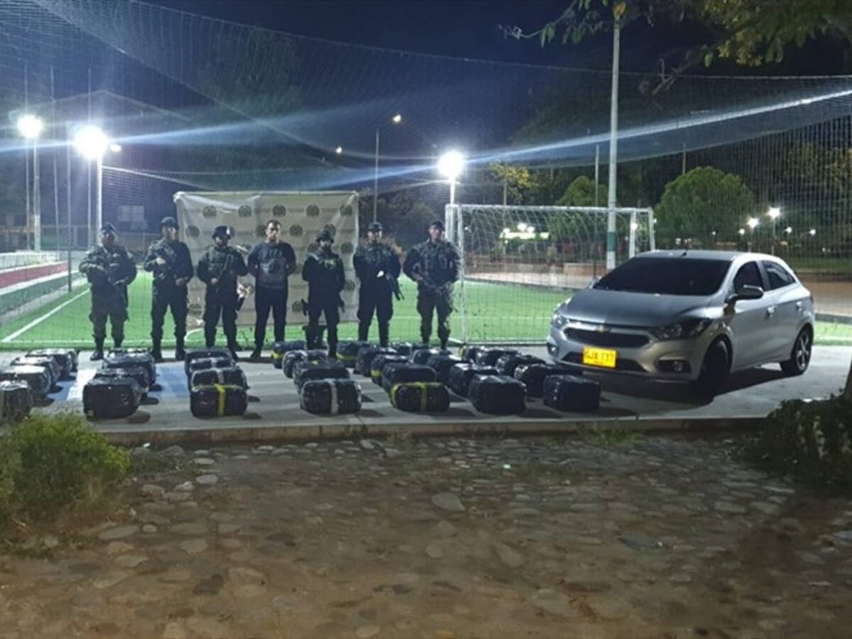 Incautan una tonelada de marihuana y capturan a un hombre en Corinto, Cauca