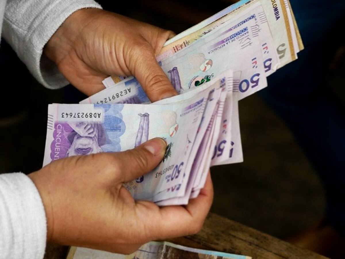 Inicia la devolución del IVA a dos millones de hogares vulnerables en Colombia