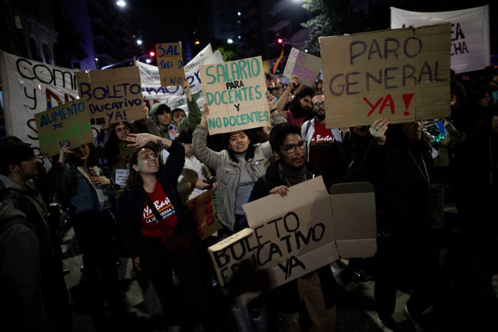 Protestas en Argentina. (Foto: TOMAS CUESTA/AFP via Getty Images)