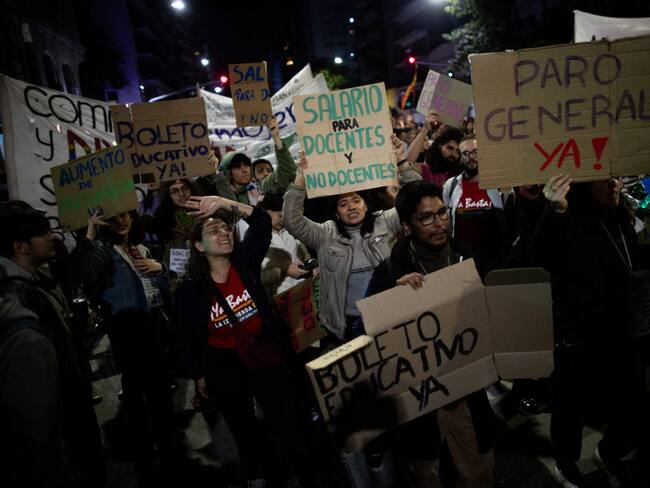 Protestas en Argentina. (Foto: TOMAS CUESTA/AFP via Getty Images)