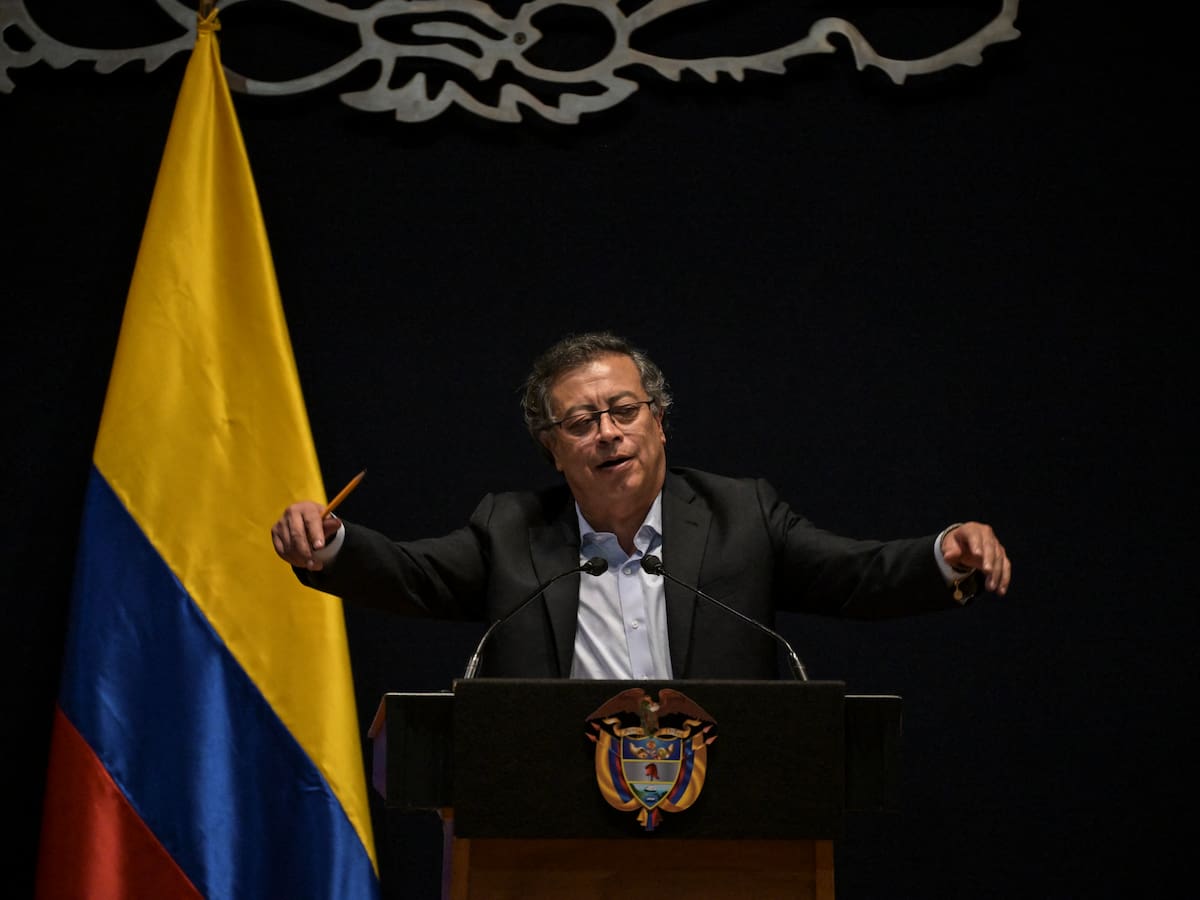 Petro acusa a Vanti de especular con los precios del gas y respalda que el Gobierno la investigue