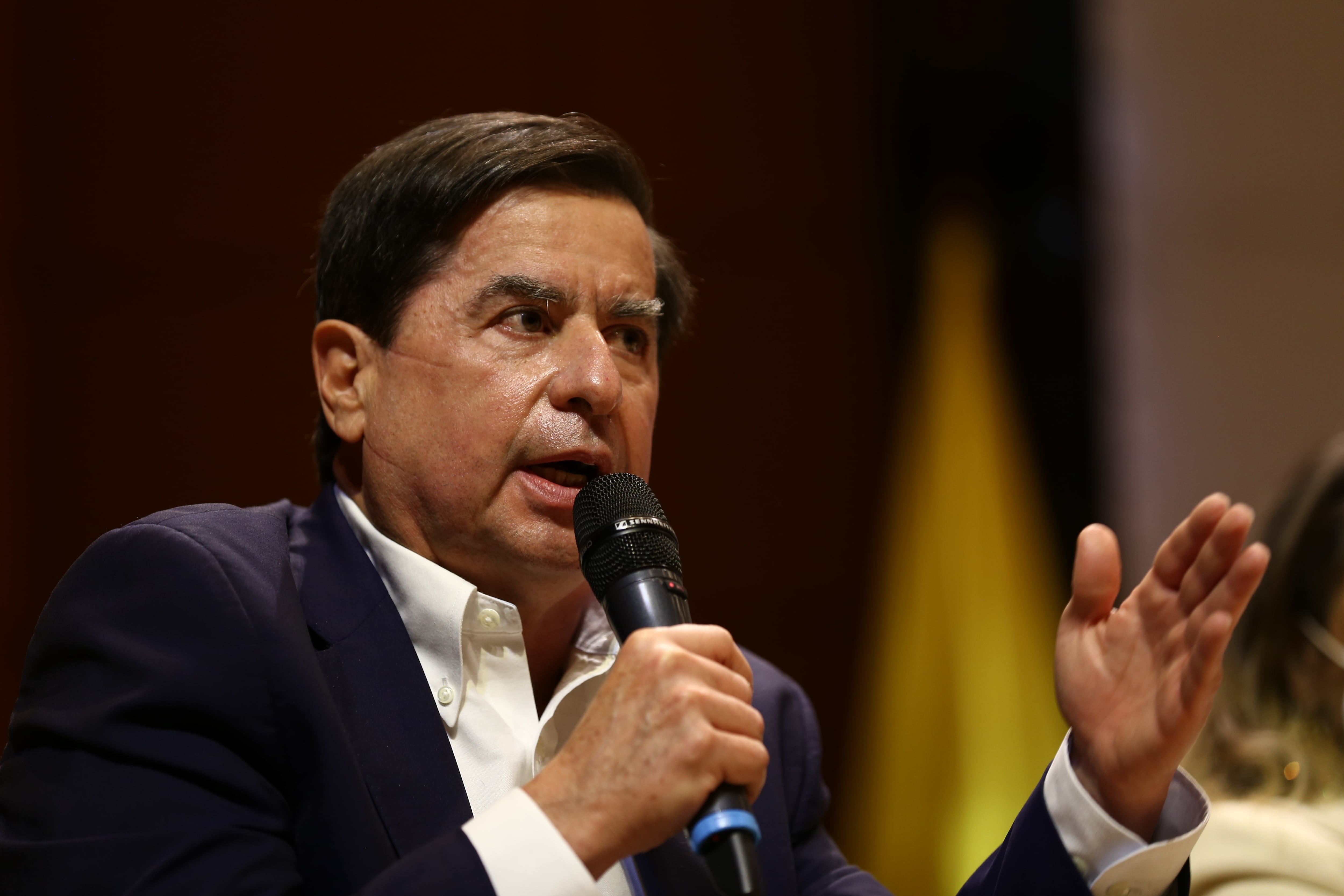 “La decisión del CNE nos desvía del camino de trabajar todos juntos”: MinInterior