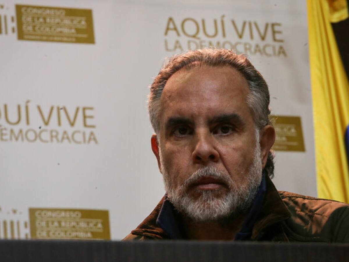 “Nadie está promoviendo el crimen”: MinInterior por evento del Gobierno con presencia de cabecillas