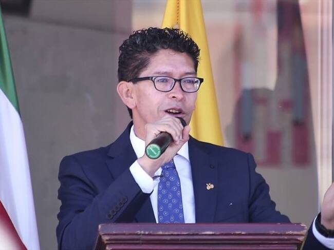 El mandatario boyacense pidió a la Policía redoblar esfuerzos para dar con los responsables.. Foto: Gobernación de Boyacá