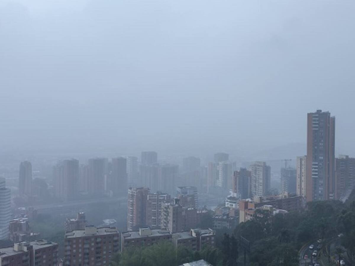 Se reportan incidentes en Medellín y el Valle de Aburrá por las lluvias de este martes