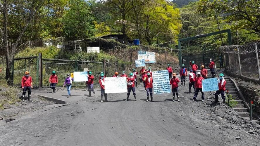 A las personas que están cerca de la pensión o a quienes voluntariamente lo acepten, se les ofrecería arreglo con bonificaciones, más salarios y paquetes adicionales de ley.  . Foto: