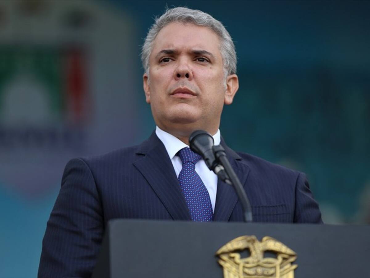 Eln debe liberar a secuestrados y cesar actos criminales: Duque responde a comité del paro