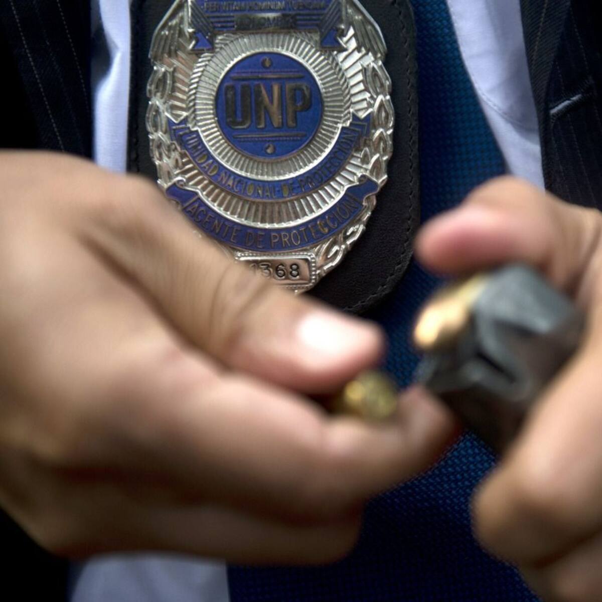 Inhabilitan a supervisor de la UNP por irregularidades en esquemas de seguridad