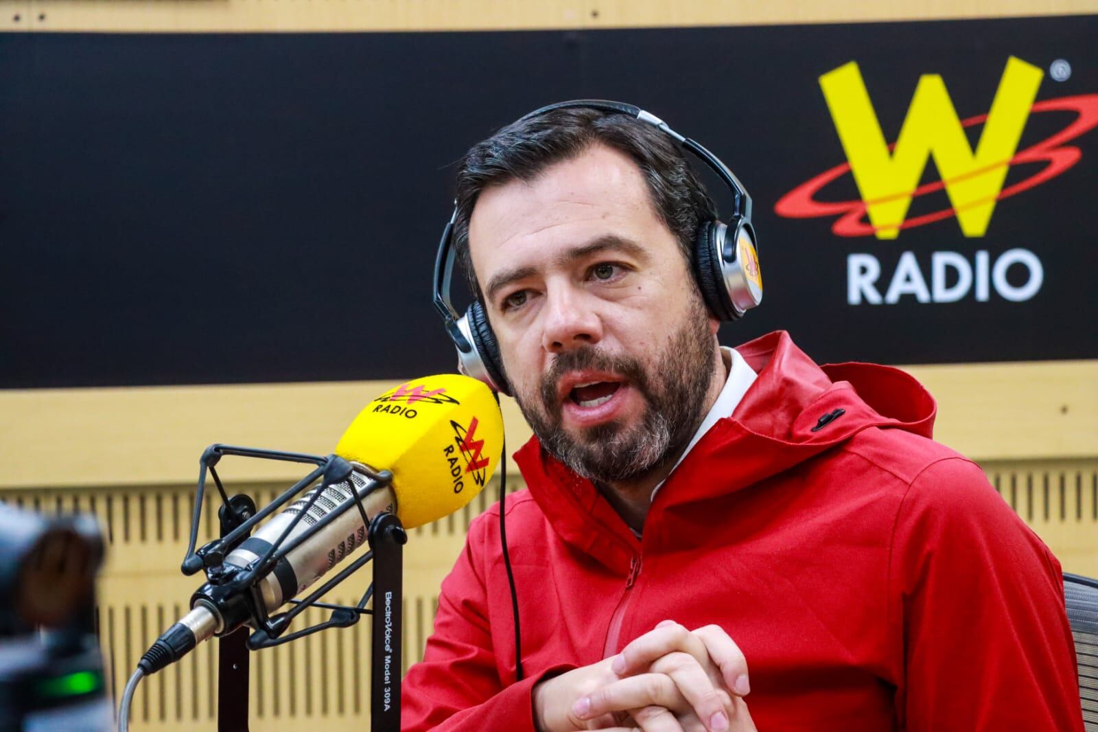 El candidato Carlos Fernando Galán, en Sigue La W.