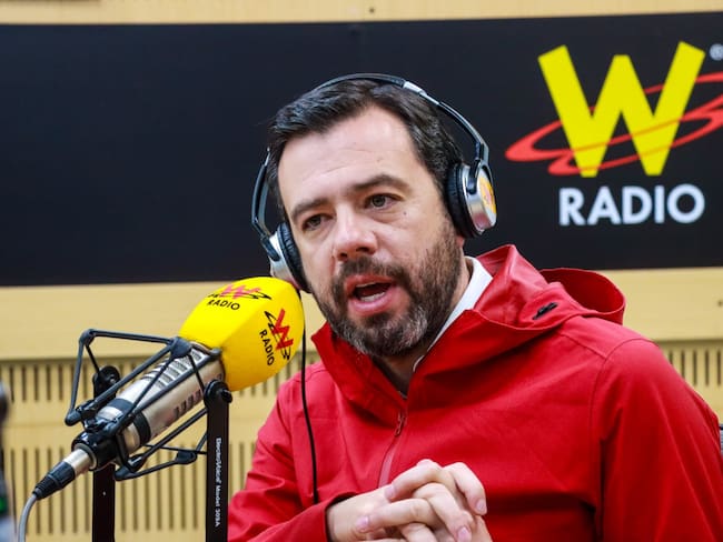 El candidato Carlos Fernando Galán, en Sigue La W.