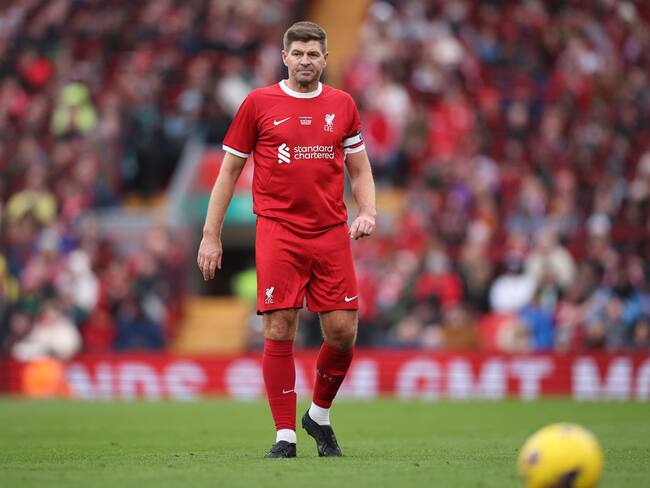 Steven Gerrard, exjugador del Liverpool legenda. Foto: EFE/EPA/ADAM VAUGHAN