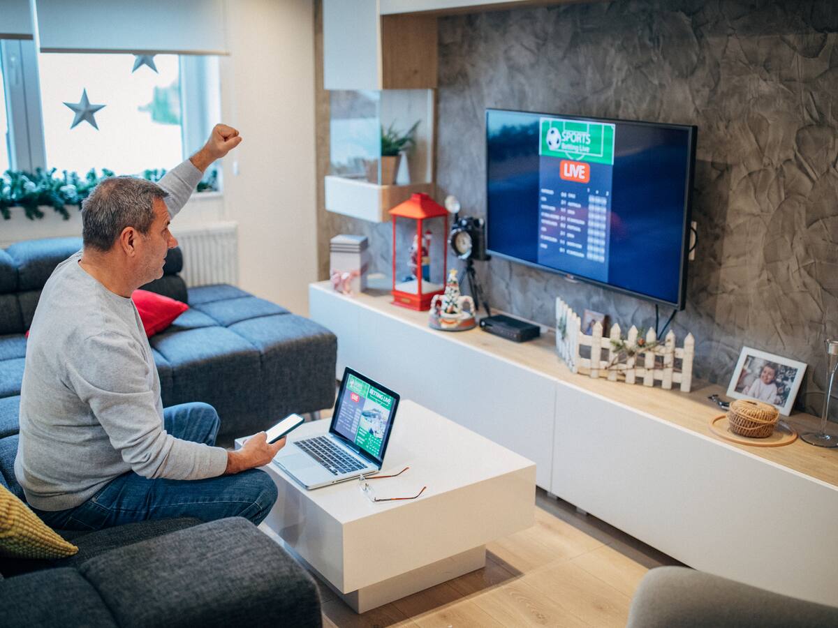 Cómo proyectar la imagen desde el computador al televisor: necesita cable HDMI