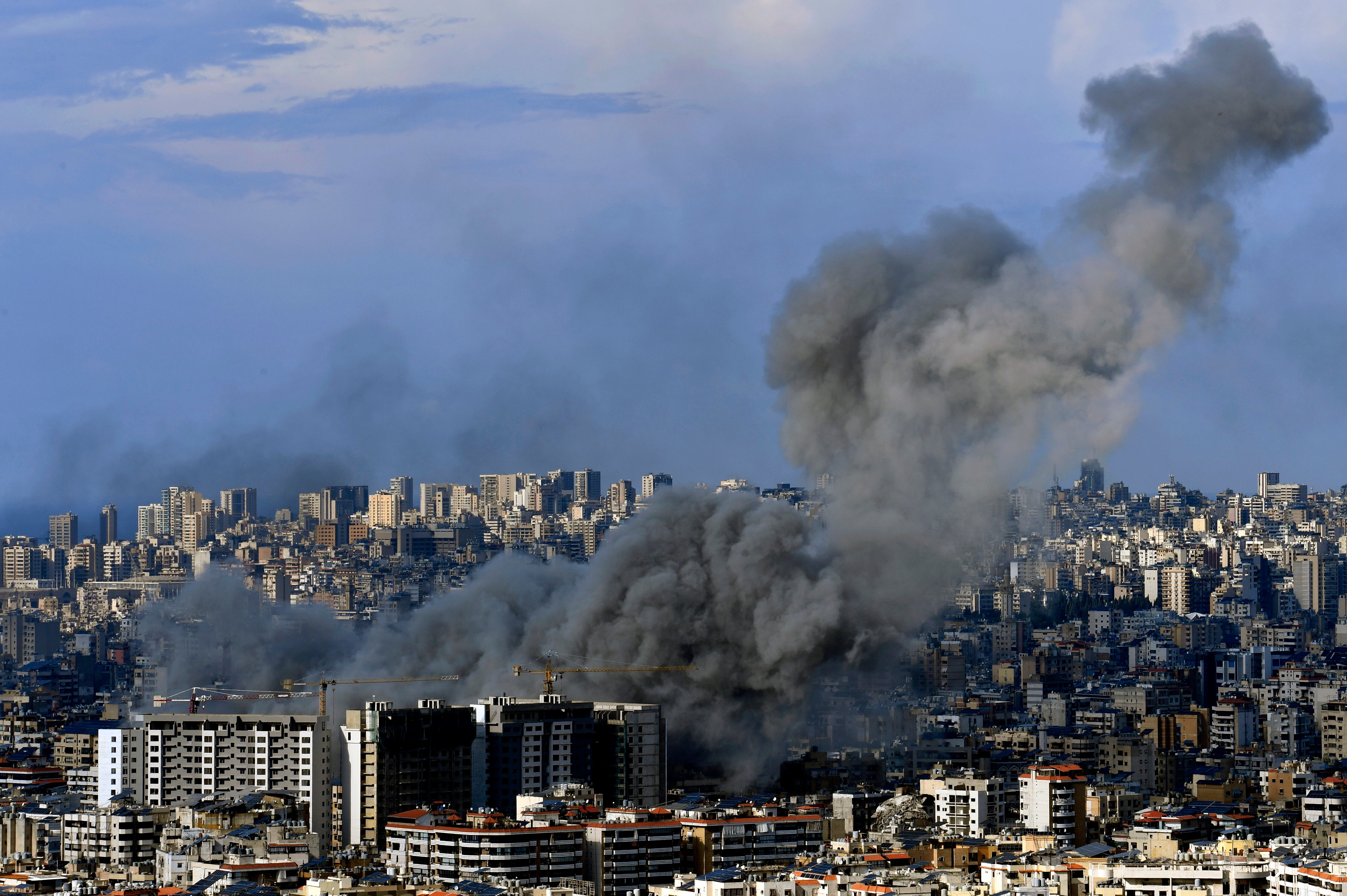 Beirut foto:  EFE/EPA/WAEL HAMZEH