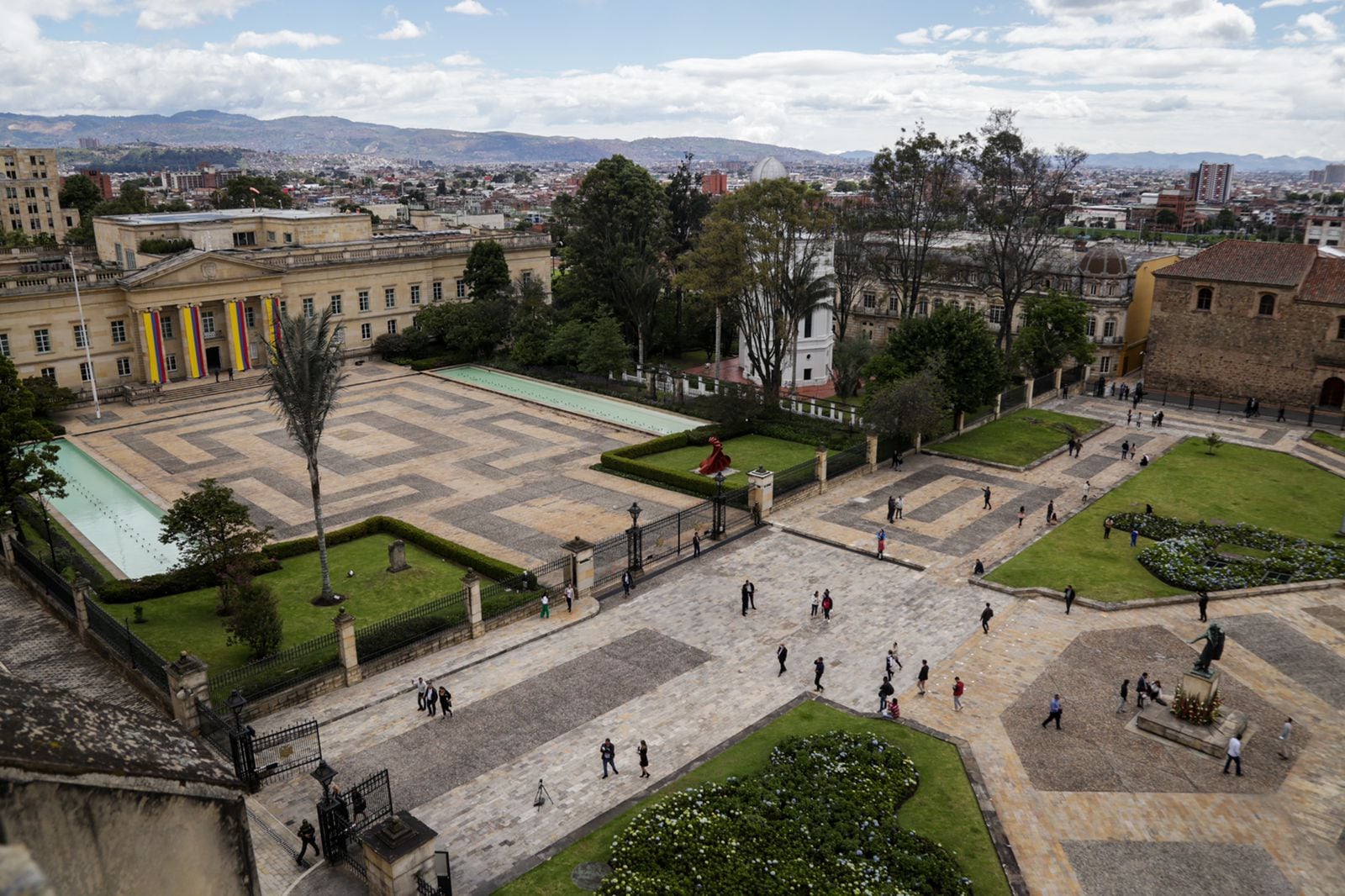 Plaza Núñez. Apertura de la Plaza Núñez para todos los colombianos. Fotos: Colprensa