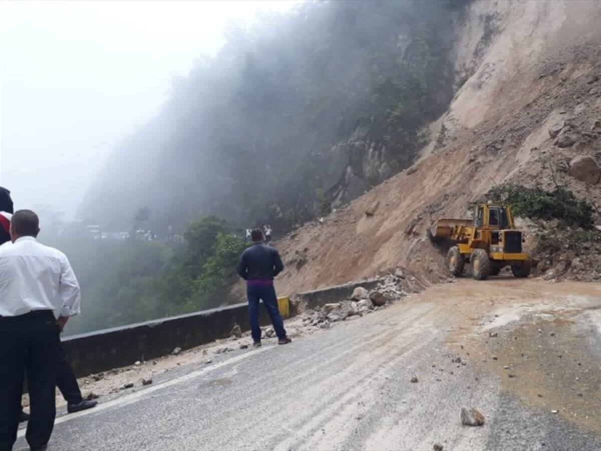 Hay cierre total en la vía Cúcuta-Ocaña