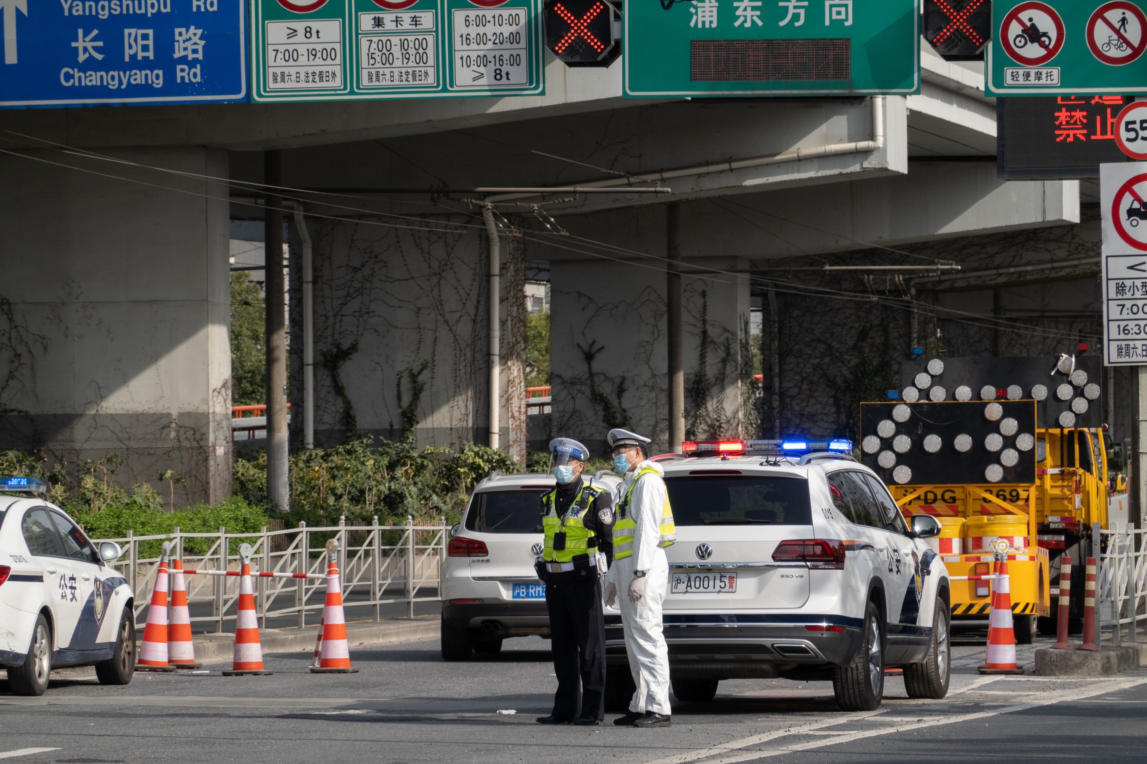 SHANGHAI, CHINA - MARCH 28, 2022 - A closed viaduct and tunnel leading to Pudong is seen in Shanghai, China, March 28, 2022. (Photo credit should read Costfoto/Future Publishing via Getty Images)
