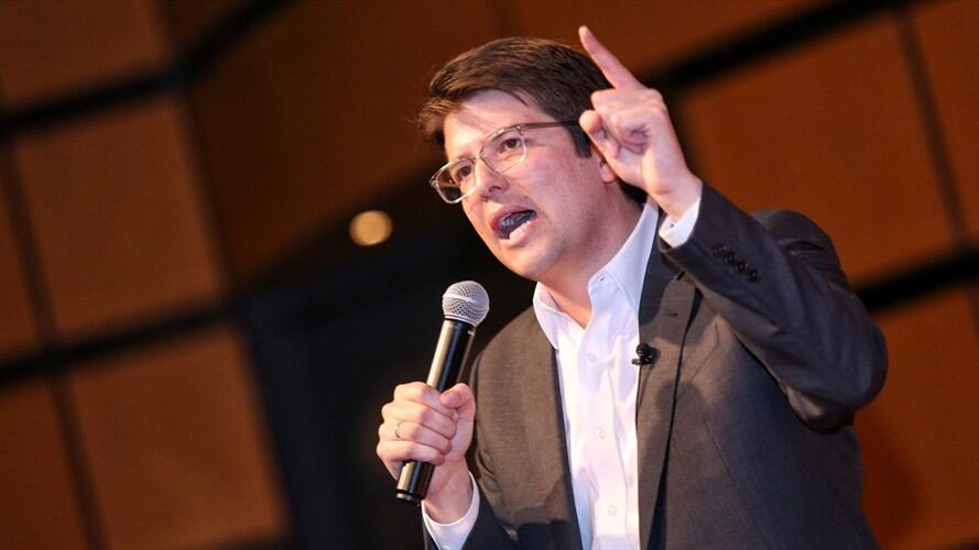 Miguel Uribe Turbay lidera 'vaca' en favor de la Policía. Foto: Colprensa - Camila Díaz