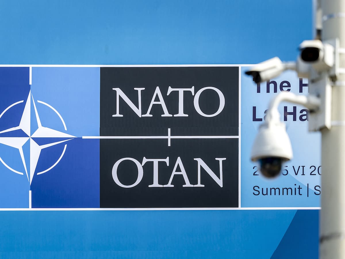 Países de la OTAN, incluido España, tienen que destinar 5 % a defensa, según la Casa Blanca
