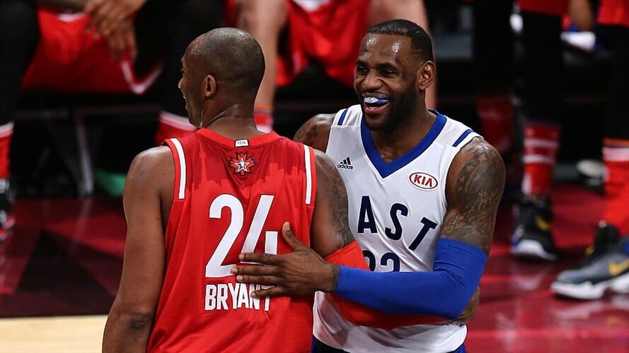 James le pidió a Kobe Bryant que le diera fuerza desde el cielo. Foto: Getty Images