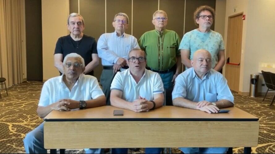 Siete excomandantes de la guerrilla. Foto: Sistema de Defensa de Comparecientes Farc