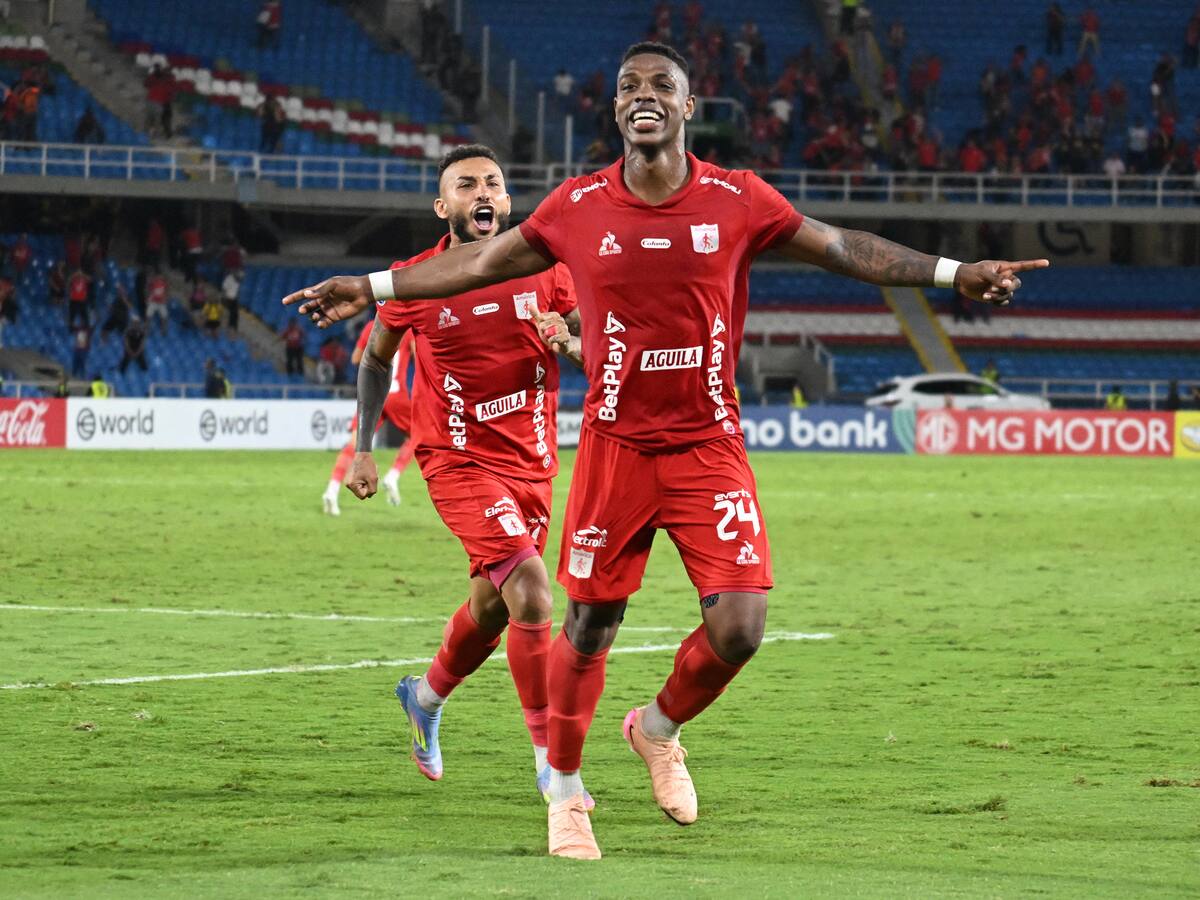 América empató 1-1 ante Racing de Uruguay y salvó la clasificación a los playoffs de Sudamericana