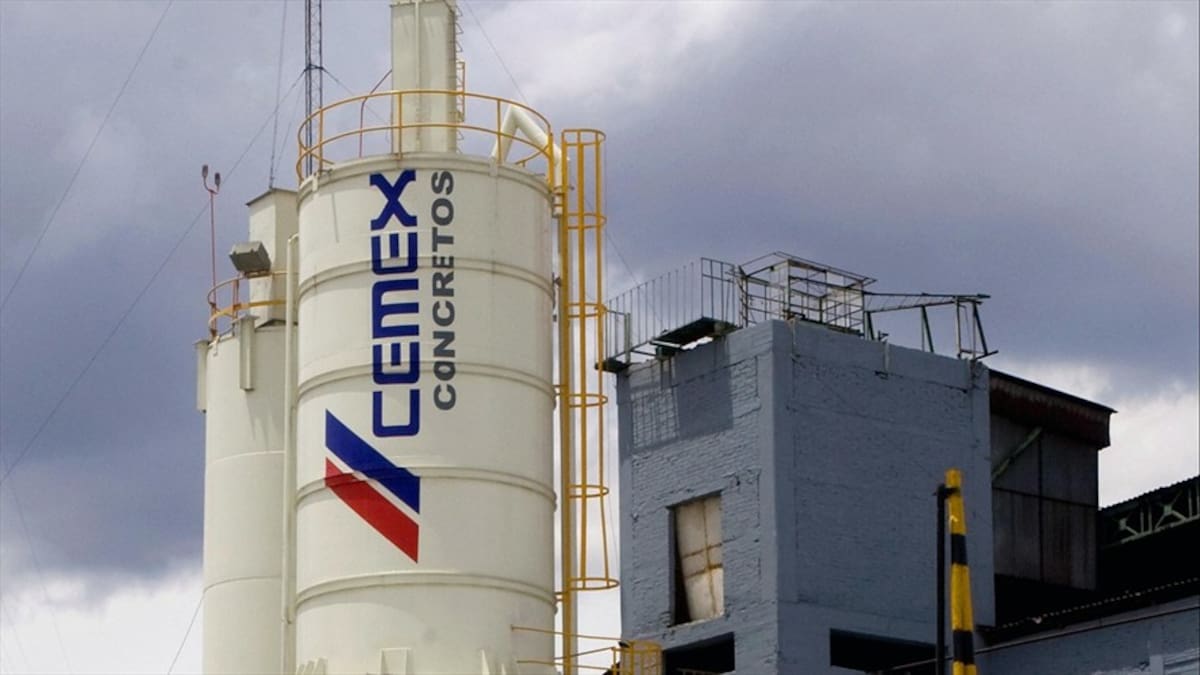 Acción de Cemex se dispara tras anuncio de salida de la Bolsa de Valores de Colombia