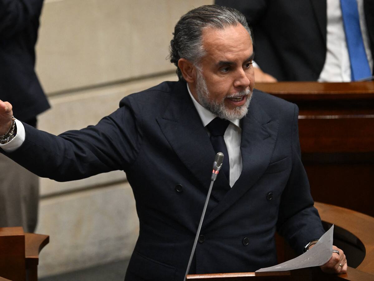 Nadie puede decir que Daniel Ortega sea amigo de Gustavo Petro: Armando Benedetti, MinInterior