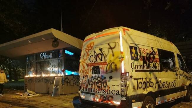 Así estaba el CAI de Villa Luz minutos antes de ser vandalizado. Foto: W Radio.