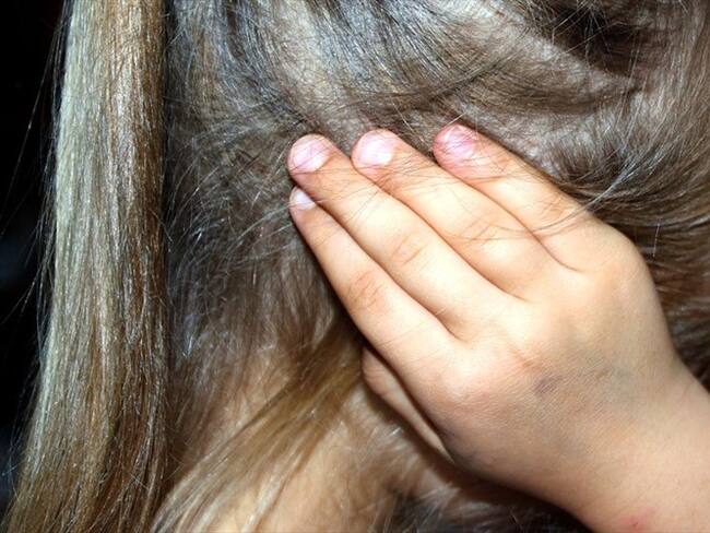 Parlamentario del Cauca propone cadena perpetua para abusadores de niños. Foto: Pixabay