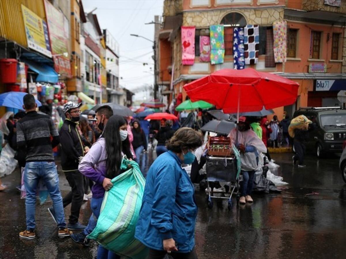 Colombia alcanzó 21.817 muertes por COVID-19; y se registraron 7.665 nuevos casos