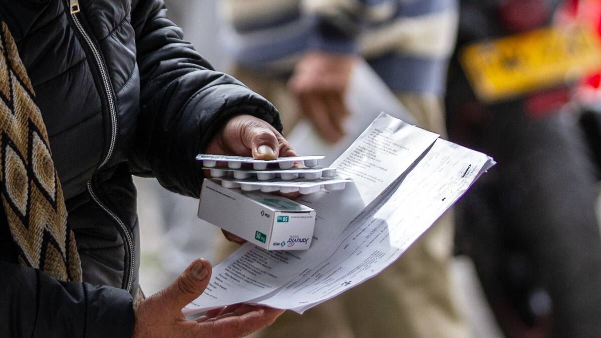 Nueva EPS asegura la entrega de medicamentos en cinco departamentos tras el retiro de Audifarma