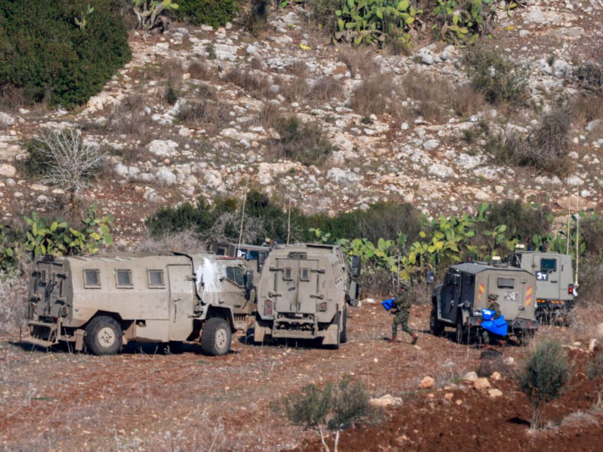 Trump firmó una orden ejecutiva que levanta las sanciones contra los colonos de Cisjordania