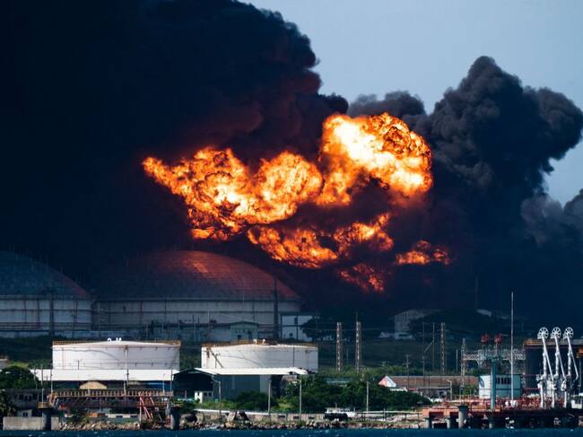 Incendio en Cuba. Foto: Yamil Lage / AFP via Getty Images