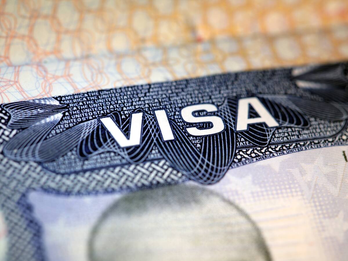 ¿En qué se diferencia la visa B2, F2 y J1? Usos de cada una y cómo tramitarlas