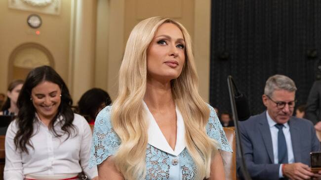 -FOTODELDÍA- WASHINGTON, 26/06/2024.- La empresaria , modelo y actriz estadounidense Paris Hilton comparece ante una sesión del Comité de Medios y Arbitrios, este miércoles en el Capitolio, Washington. EFE/MICHAEL REYNOLDS