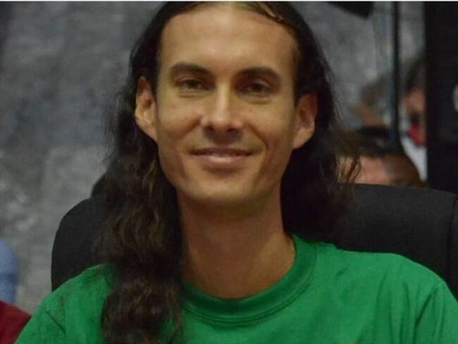 El concejal, conocido por movilizarse en bicicleta, había expresado en oportunidades anteriores que no usaría el vehículo oficial y que este lo pondría al servicio de la comunidad. Foto: Instagram: @terryhurtado