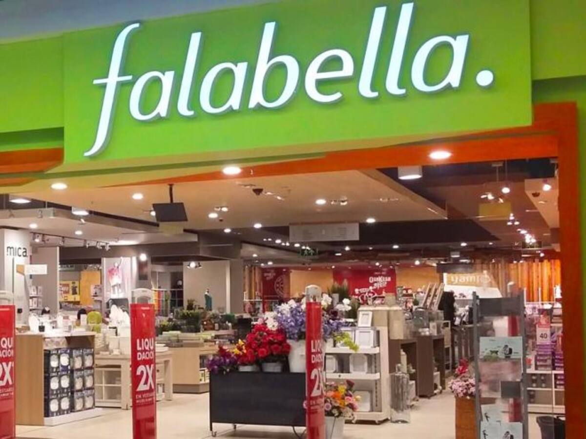 Falabella: encuentran petardos de bajo alcance en tres tiendas en centros comerciales de Bogotá