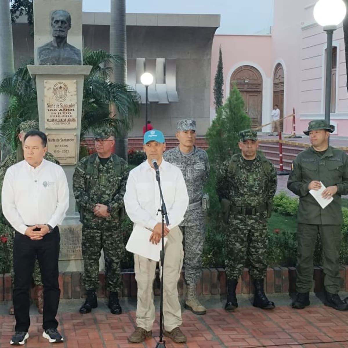 “El ELN tiene al menos 2.000 hombres en el Catatumbo”: ministro de Defensa