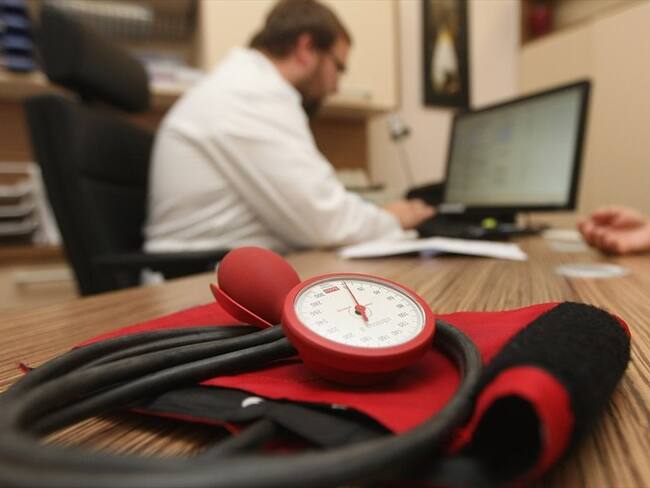 ¿Cuáles son los elementos fundamentales para realizar una cirugía estética?